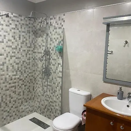 Barrosa House 펜션 *