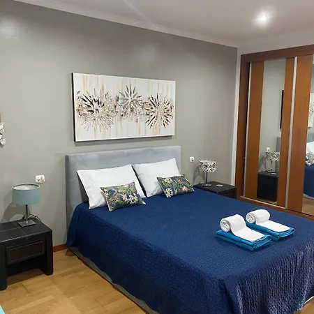 Barrosa House * 빌라프라이라데안코라