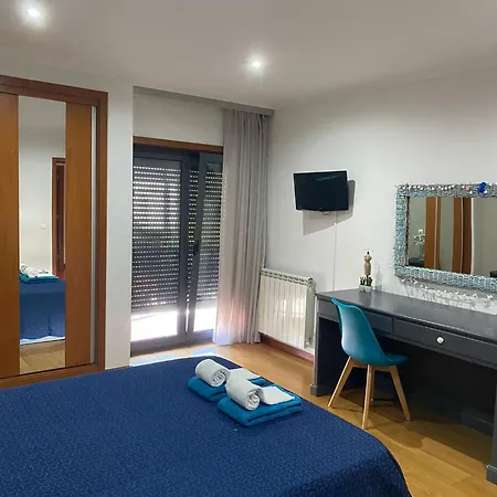 펜션 Barrosa House 빌라프라이라데안코라